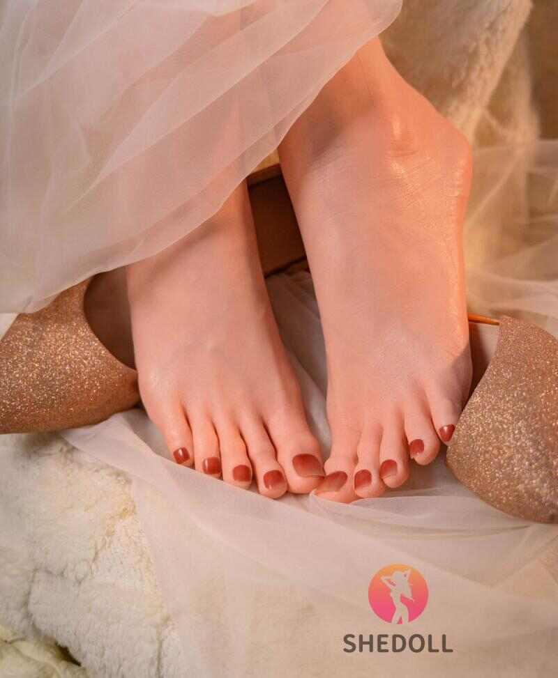 SHEDOLL Silicone Foot Model (Nail Art Ver.) | 1:1 Lifesize with Poseable Toe Bones | Medical-grade Realistic Feet for Photography/Education